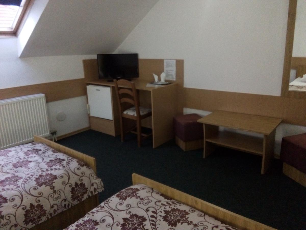 Hotel Perla Máréfalva Kültér fotó